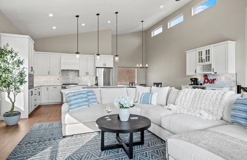 Eden House | Eden Overlook B10 | Ski Retreat | Hot Tub & Views