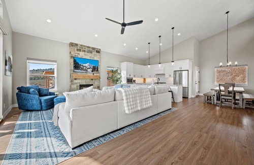 Eden House | Eden Overlook B10 | Ski Retreat | Hot Tub & Views