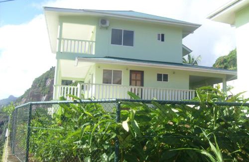 Zig Zag Ward House | Eden Panoramic