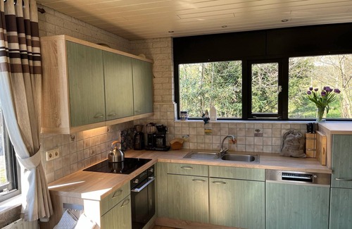 Westenschouwen House | Edge of dunes and near the beach - perfect location and loving furnishings: Zeeduin 28