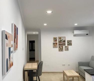 La Linea de la Concepcion Apartment | Edifico Mañez Segundo- Nuevo, 10 minutos Gibraltar