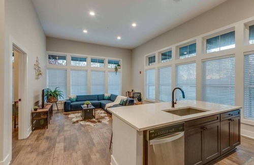 Nashville Condo | Edison Condo - Trendy E Nashville, 5mi to Downtown