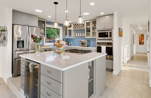 The Bowl of Edmonds House | Edmonds View Home