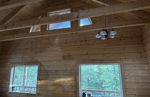 Edna Bay House | Edna Bay Cabins