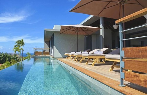 Lurin Villa | Edunia- Situated high on the Lurin hillside above Gustavia, stunning views