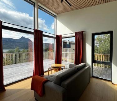Ballangen House | Efjord and Stetind Resort - Cabin Kulhorn