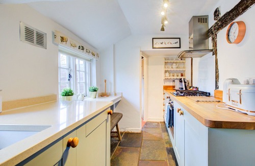 Crondall Cottage | Eglantine Country Cottage