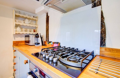 Crondall Cottage | Eglantine Country Cottage