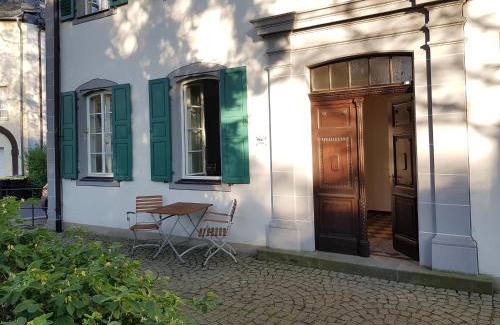 Kirn Apartment | Ehem. Sommerresidenz von Fürst Friedrich III. App.1 und App.2