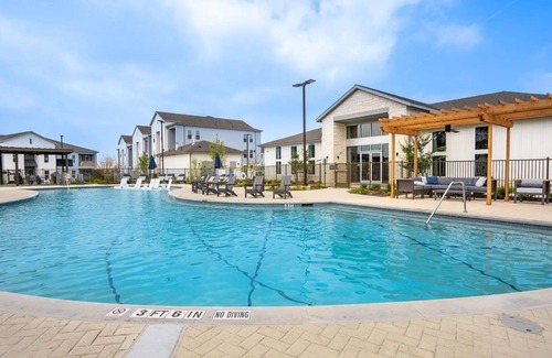 Austin Apartment | EightyOne10 1BD 2 - One Bedroom Apartment, Sleeps 2
