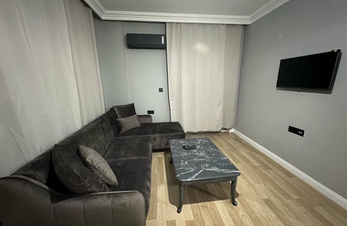 Kultur Mahallesi Apartment | Ekonomik ve Güzel Bir Daire [2 + 1 Max. 5 Kişi]