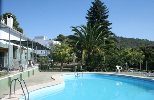 Navajas House | El Campillo, country house near the beach for large groups