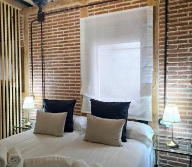 Centro Apartment | El capricho Balcón en la Plaza Mayor Salamanca Collection Luxury