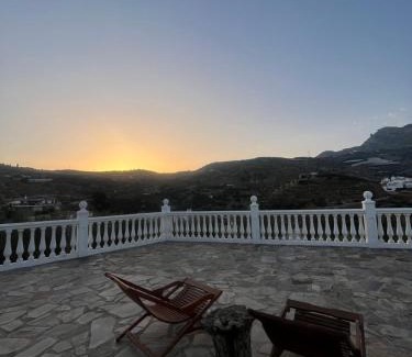 Itrabo Villa | El Coronel