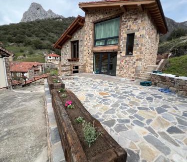 Cillorigo de Liebana Apartment | El Gallinero de Tiago
