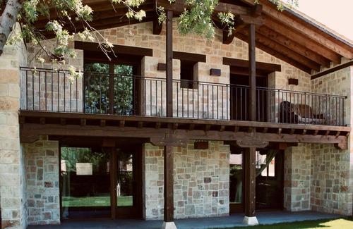 Canicosa Cottage | El Hogar del Fresno Premium, 4 star Rural House, Cañicosa, 5km from Pedraza