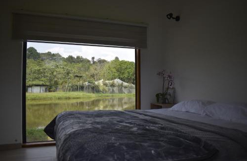 San Jose de Isnos Cabin | El Manantial- Cabaña Alas de Cristal