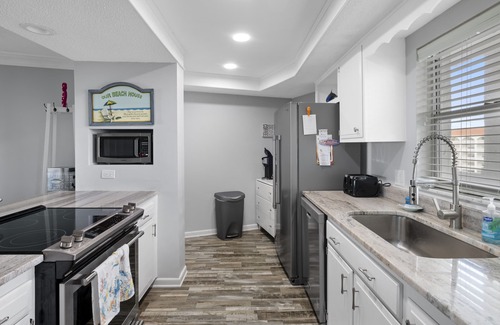 Fort Walton Beach Condo | El Matador 155 by Alicia Hollis Rentals FREE TICKETS! $300/Day