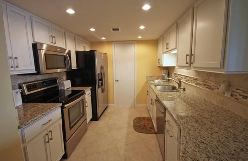 Fort Walton Beach Condo | El Matador 335 - FREE TICKETS! Your stay includes free tickets to many area attractions!