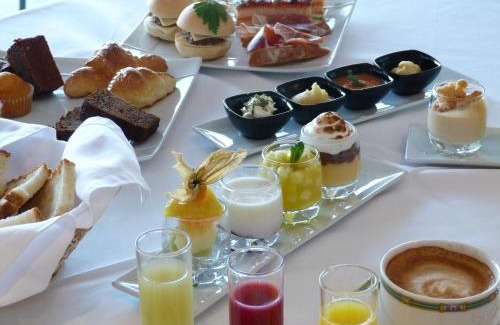 Hoyos del Espino Hotel | El Milano Real