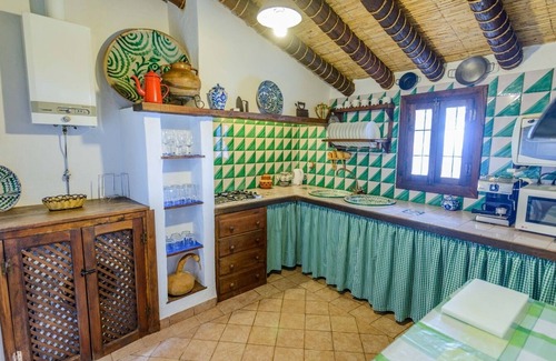 Algarinejo Villa | El Morrón Algarinejo by Ruralidays