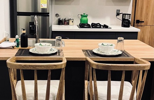 El Penol Condo | El Penol - Guatape Romantic CondonPrivate Jacuzzi with a view of La Piedra