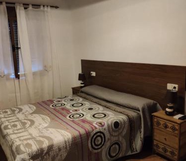 Candeleda Hotel | El Rincón de los Riveros