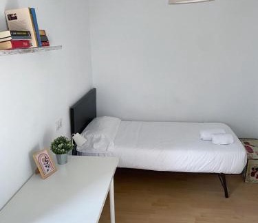 Las Campas y San Claudio Apartment | El tesoro de Julieta - a un paso del centro - WiFi