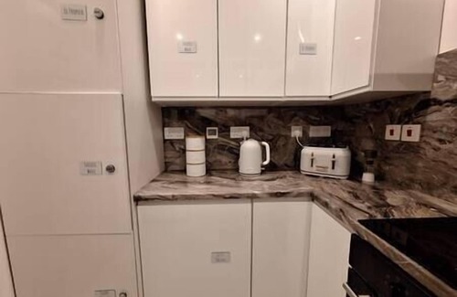 Northampton Apartment | El Tropico at Sunny Waves