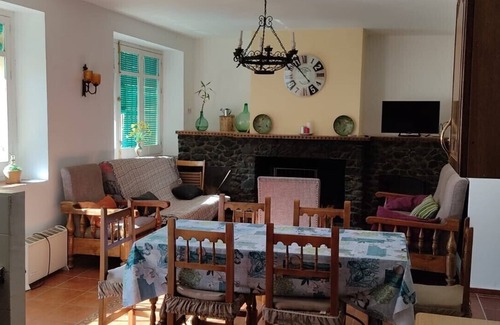 Guejar Sierra House | El Ventorrillo, accommodation for 10 people.