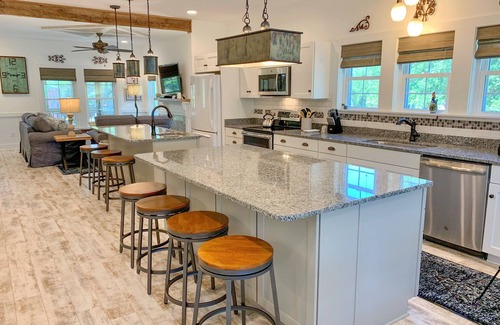 Ocracoke House | Eleanor Jane's: Beautiful New Home on Lighthouse Road
