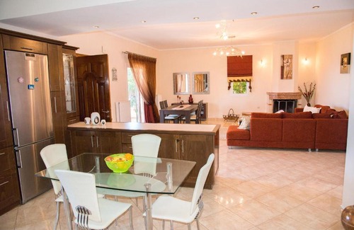 Lakones Villa | Electra