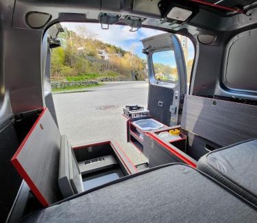 Bergen City Centre Other | Electric London Black Minicamper