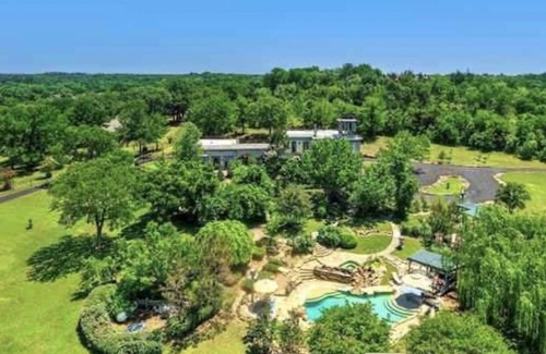 Denison House | Elegant 1882 Italianate Estate: 12 Acres of Pure Luxury