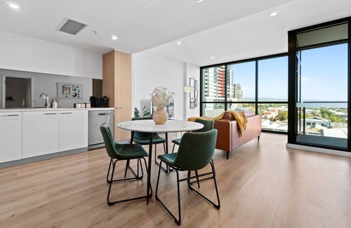 Adelaide Central Business District Apartment | Elegant 1BR CBD Apt "Walkable&Wi-Fi&Attractions"