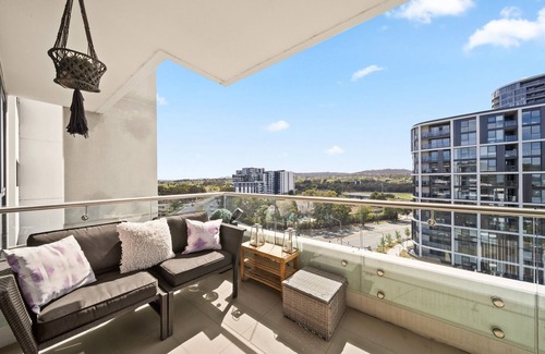 Lyons Apartment | Elegant 2-Bed with Pool, Alfresco Dining & Balcony