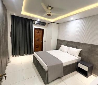 Gulshan-e-Iqbal Apartment | Elegant 2BR Escape Gulshan Iqbal 13-E