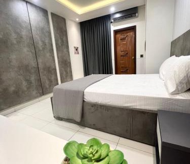 Gulshan-e-Iqbal Apartment | Elegant 2BR Escape Gulshan Iqbal 13-E