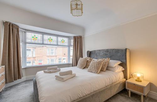 Aigburth House | Elegant 3 Bed House near Liverpool City Centre