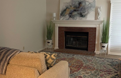 Nipomo House | Elegant 3 bedroom 2 bathroom home on three golf courses 1 mile from the beach.