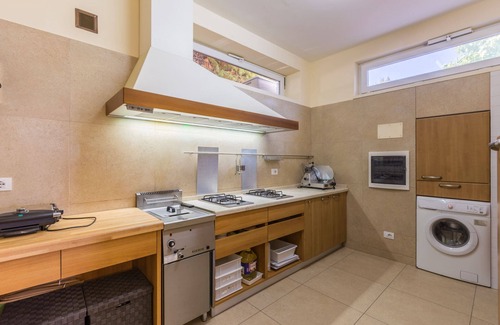 Mogliano Villa | Elegant and comfortable villa with pool and panoramic hillside views, about 30 minutes from the sea