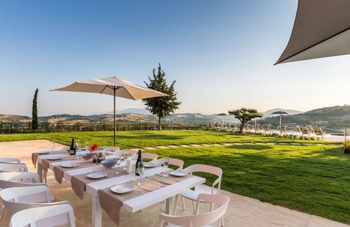 Ripatransone Villa | Elegant and modern villa with pool and panoramic views, only 13 km from the sea