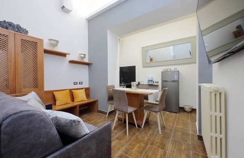 Rione XIV Borgo Apartment | Elegant and new 3 bedrooms apt near S. Peter!
