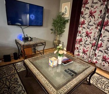 Rochester House | Elegant and secured family abode