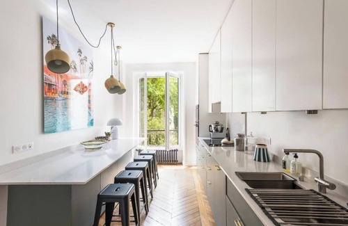 Val-de-Grace Apartment | ELEGANT APARTMENT IN THE HEART OF PARIS – STEPS FROM JARDIN DU LUXEMBOURG