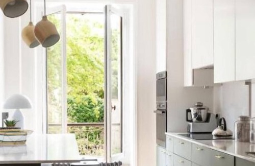Val-de-Grace Apartment | ELEGANT APARTMENT IN THE HEART OF PARIS – STEPS FROM JARDIN DU LUXEMBOURG