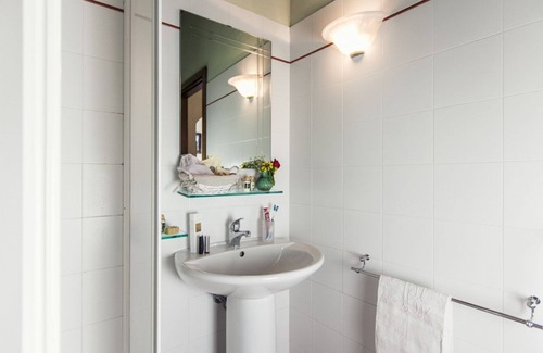 Fornaci Apartment | Elegant apartment with pool view near the Spa