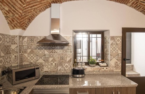 Margallo House | Elegant Apt. p/5 in the center of Cáceres w/wifi
