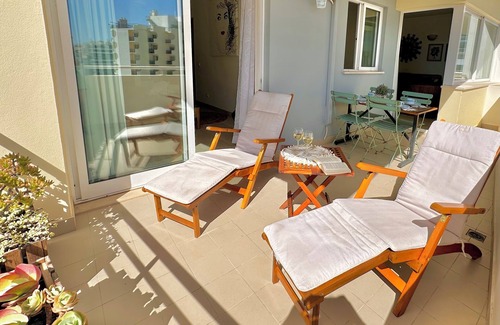 Praia da Rocha Apartment | Elegant beachfront apartment Wi-Fi Airco