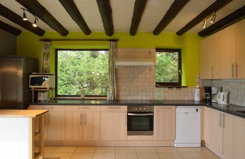 Chodes House | Elegant Bevercé Escape